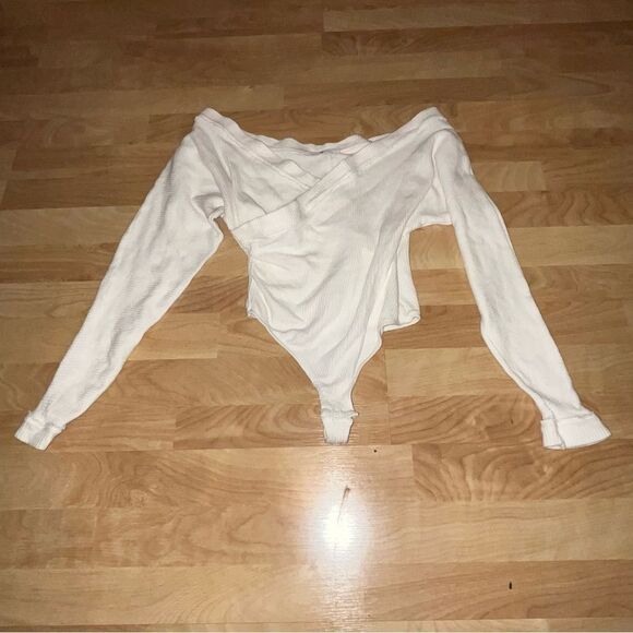 Women's Intimately Free People Cream Long Sleeve Waffle Knit Bodysuit - Picture 2 of 9